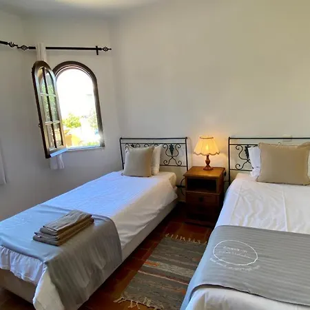 וילה Rustica By Check-in Portugal אלבופיירה